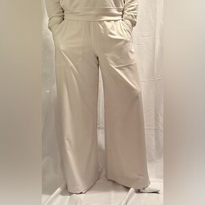 lululemon Swift mid rise Wide-Leg Pants